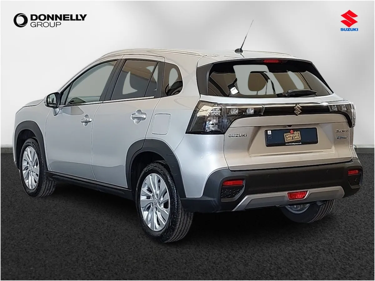 Suzuki S-Cross Hatchback Motion - Image 2