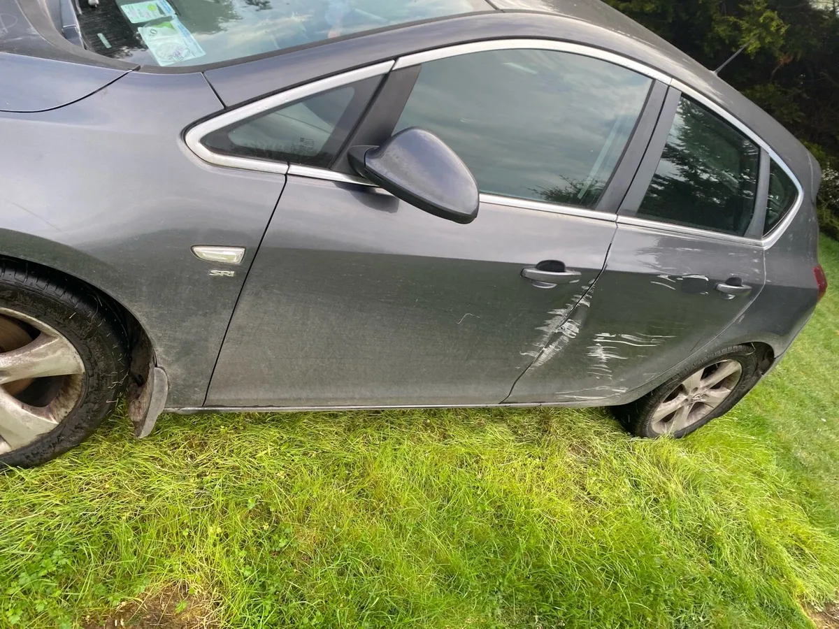 Opel Astra - Image 4