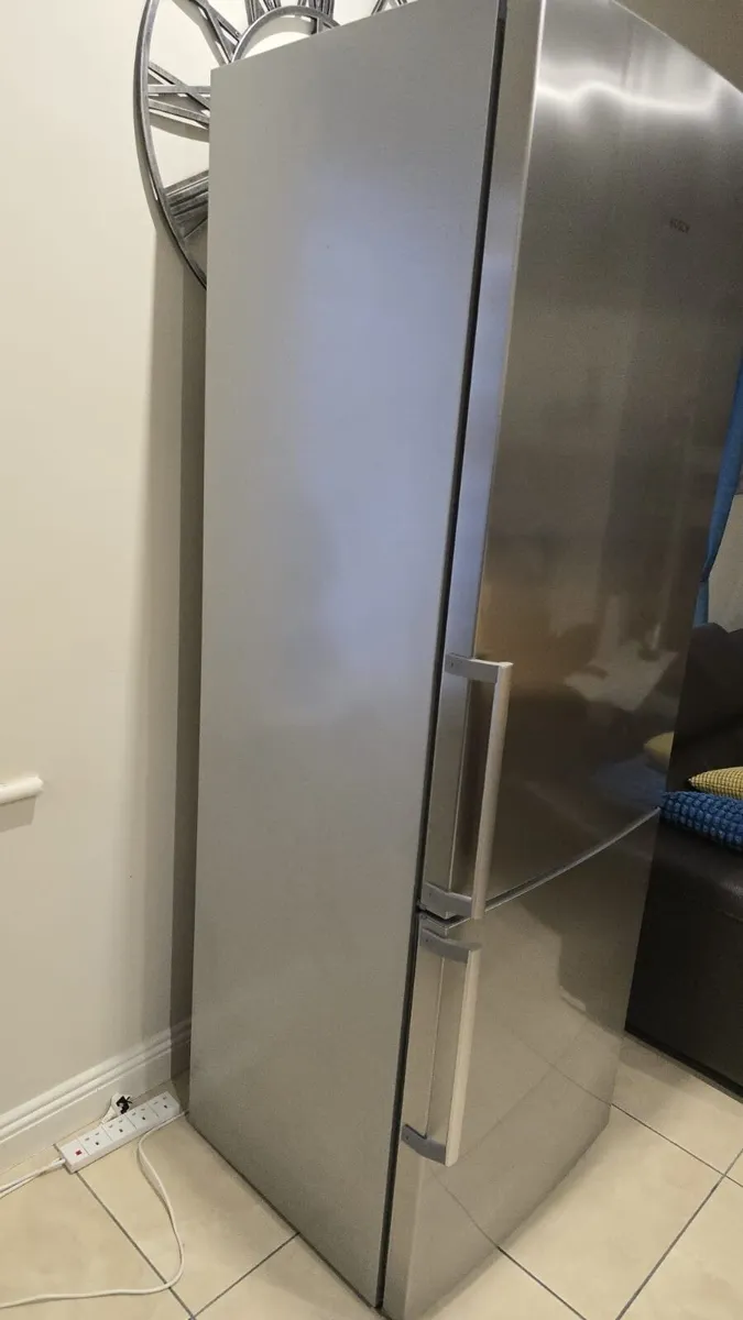 Bosch Fridge & Freezer - Image 3