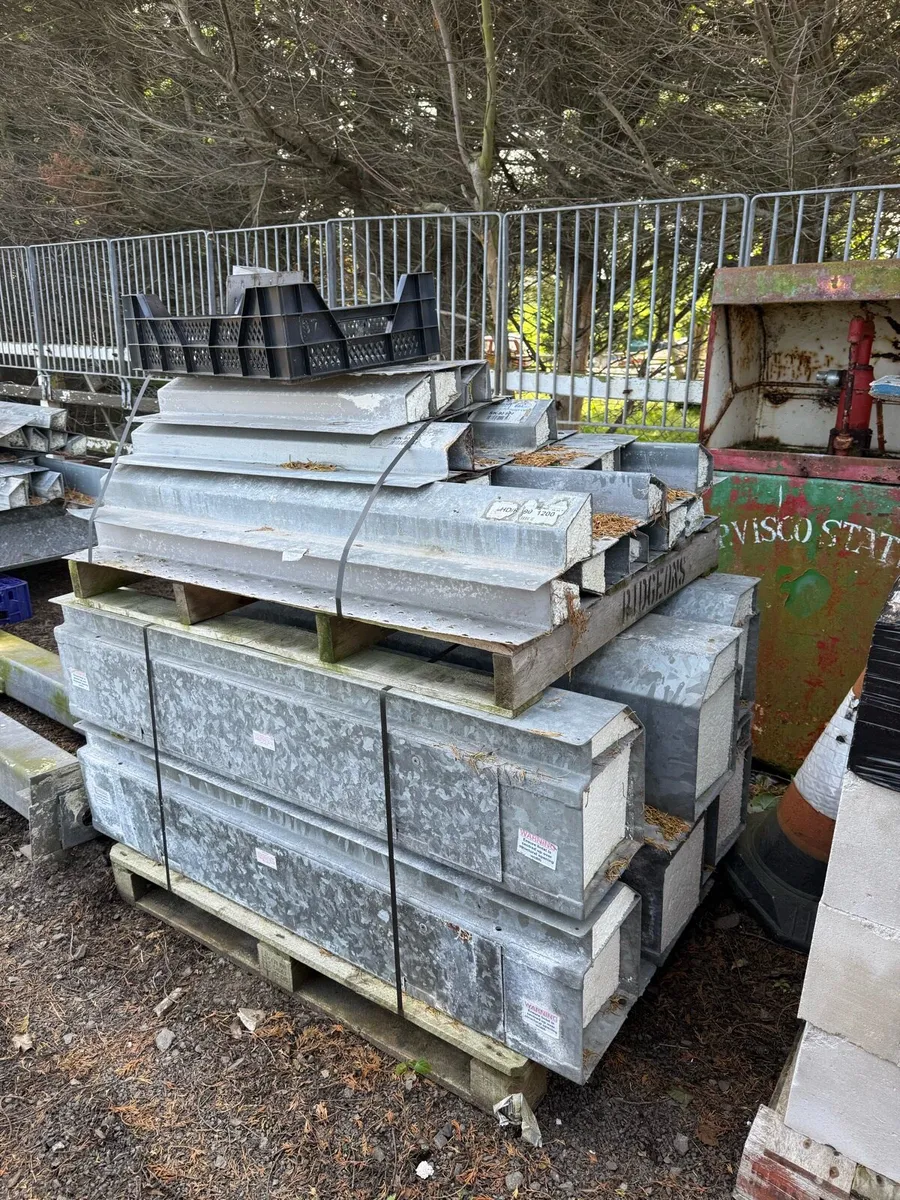Keystone Lintels - Image 1