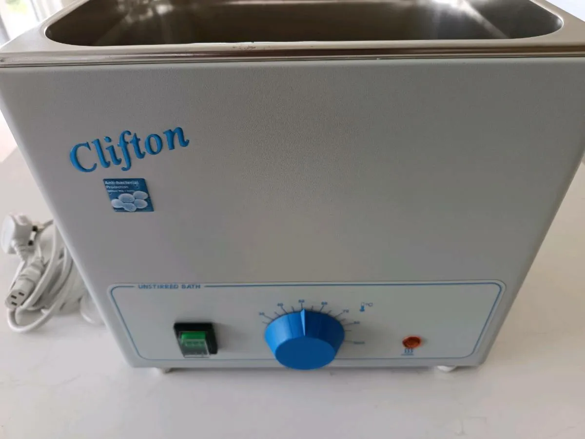 Heated water bath - Image 1