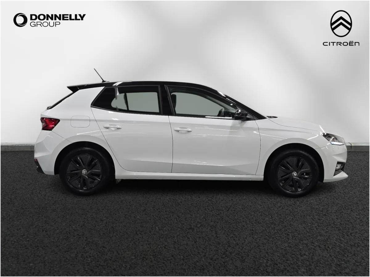 Skoda FABIA Hatchback Colour Edition - Image 3