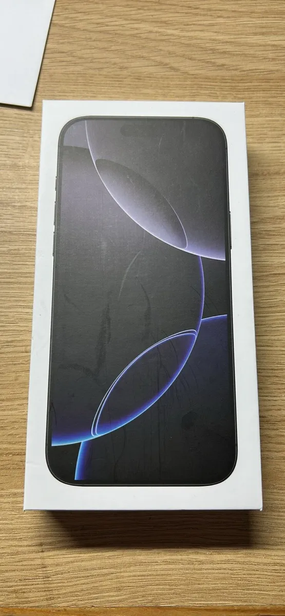 iPhone 16 pro max - Image 1