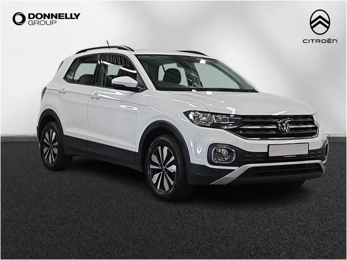 Volkswagen T-cross Estate Move - Image 1