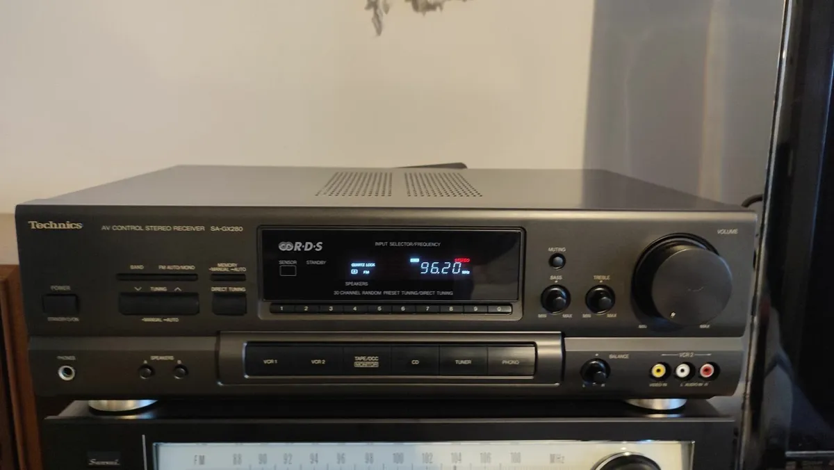 TECHNICS SA-GX280 Receiver/amplifier. VGC - Image 1