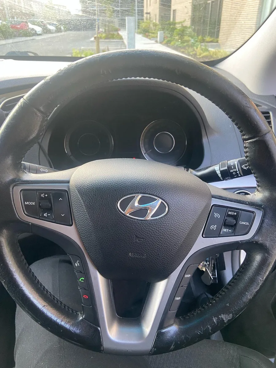 Hyundai i40 2012 - Image 4