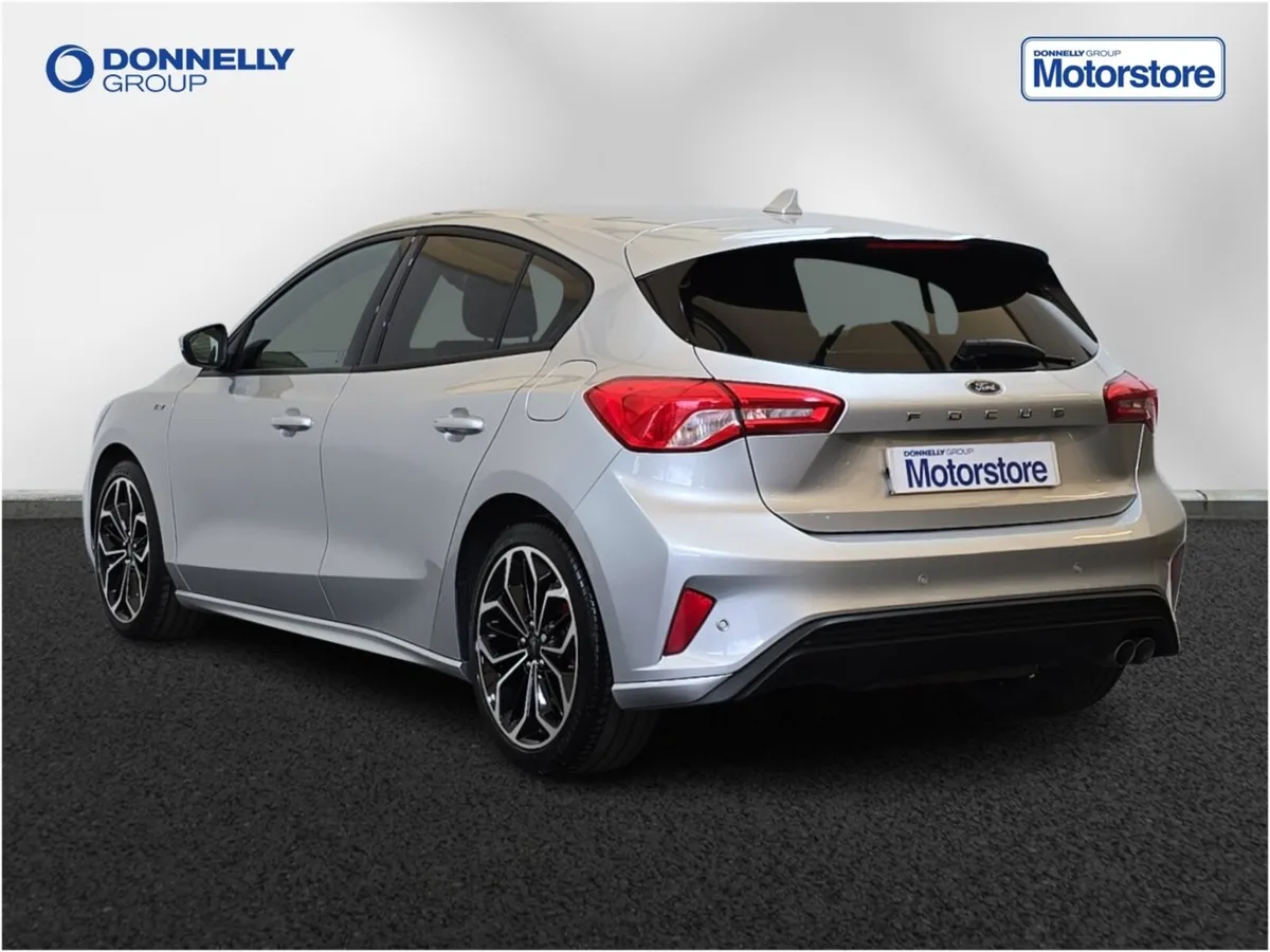 Ford Focus Diesel Hatchback ST-Line X Edition - Image 2