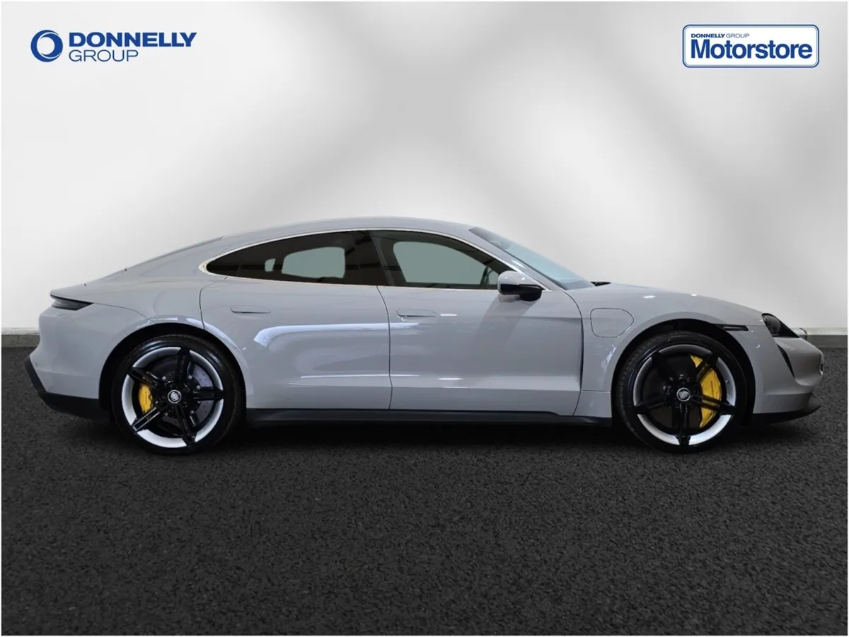 Porsche Taycan Saloon 4S - Image 3