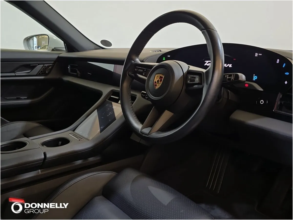 Porsche Taycan Saloon 4S - Image 4