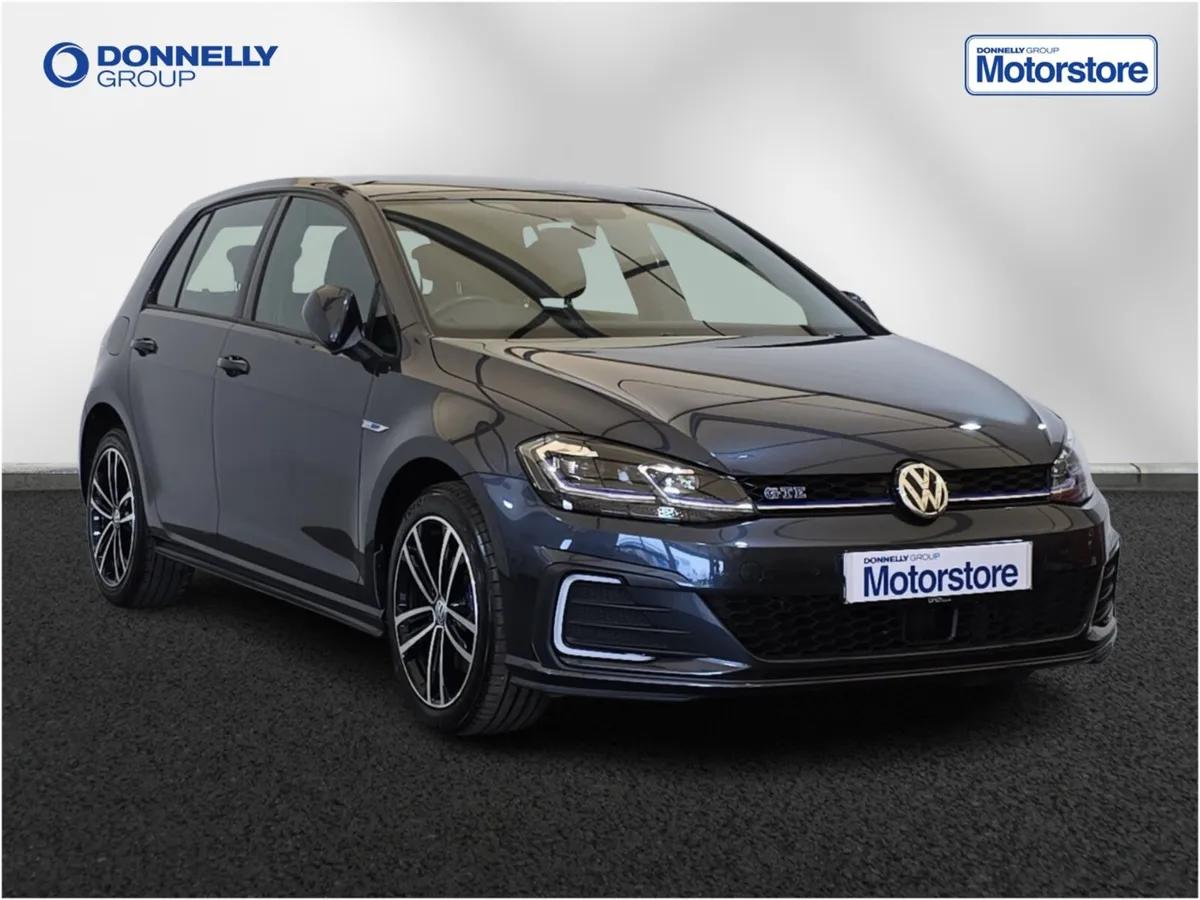 Volkswagen Golf Hatchback GTE - Image 1