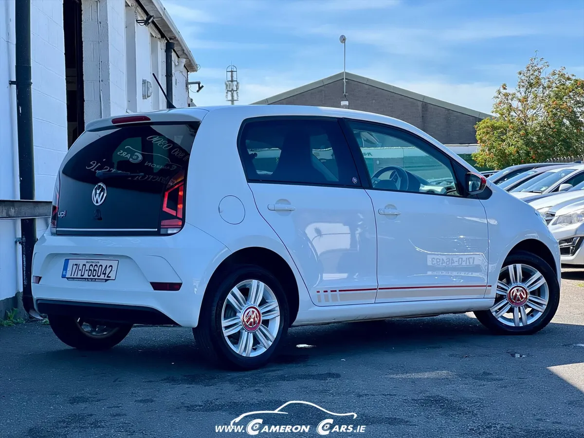 VOLKSWAGEN UP AUTOMATIC BEATSAUDIO - Image 2