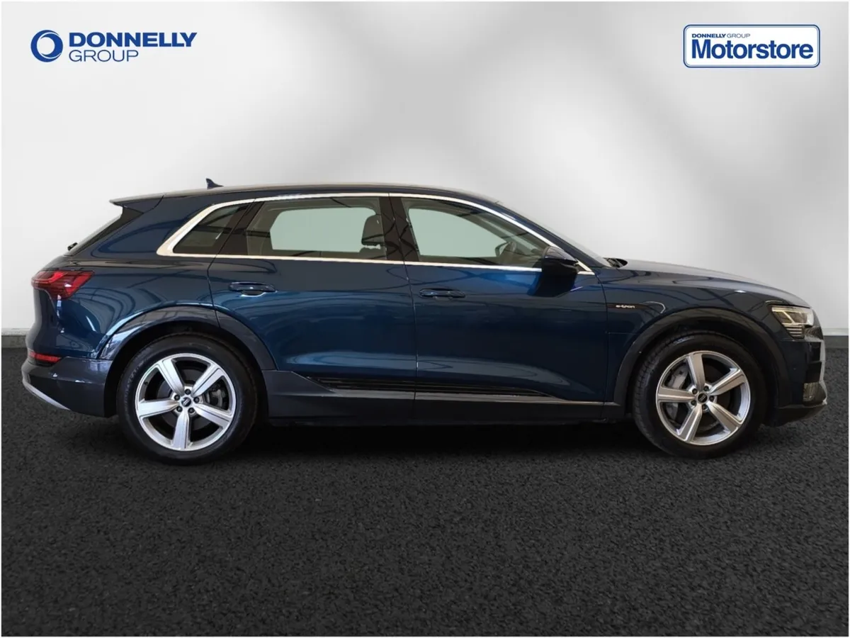 Audi E-tron Estate Technik - Image 3