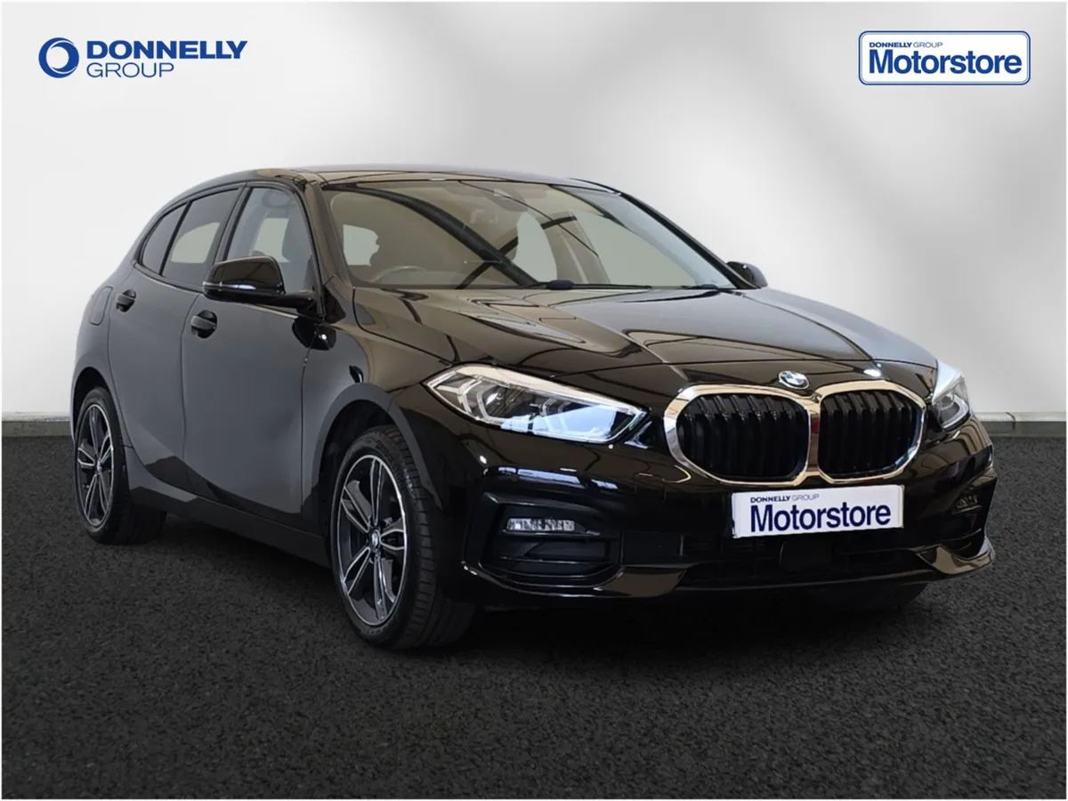 BMW 1 Series Diesel Hatchback Sport - Image 1