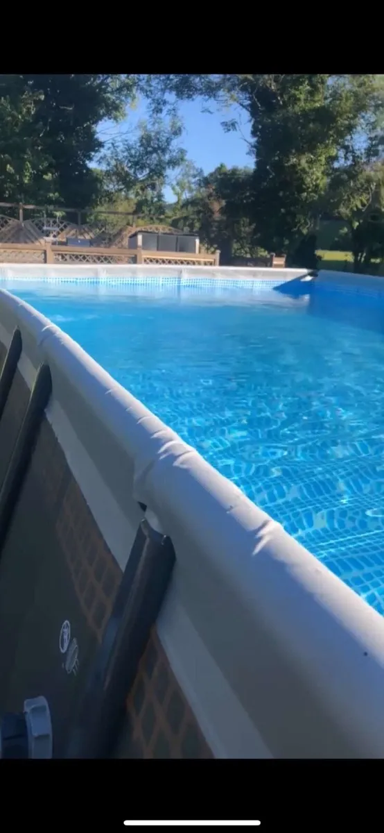 swimming pool - Image 3