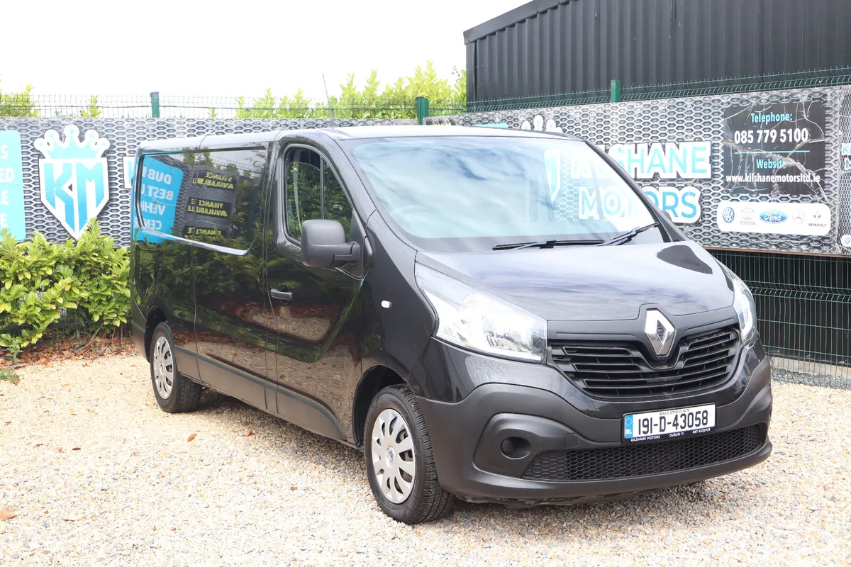 Renault Trafic 2019, LWB - Image 1