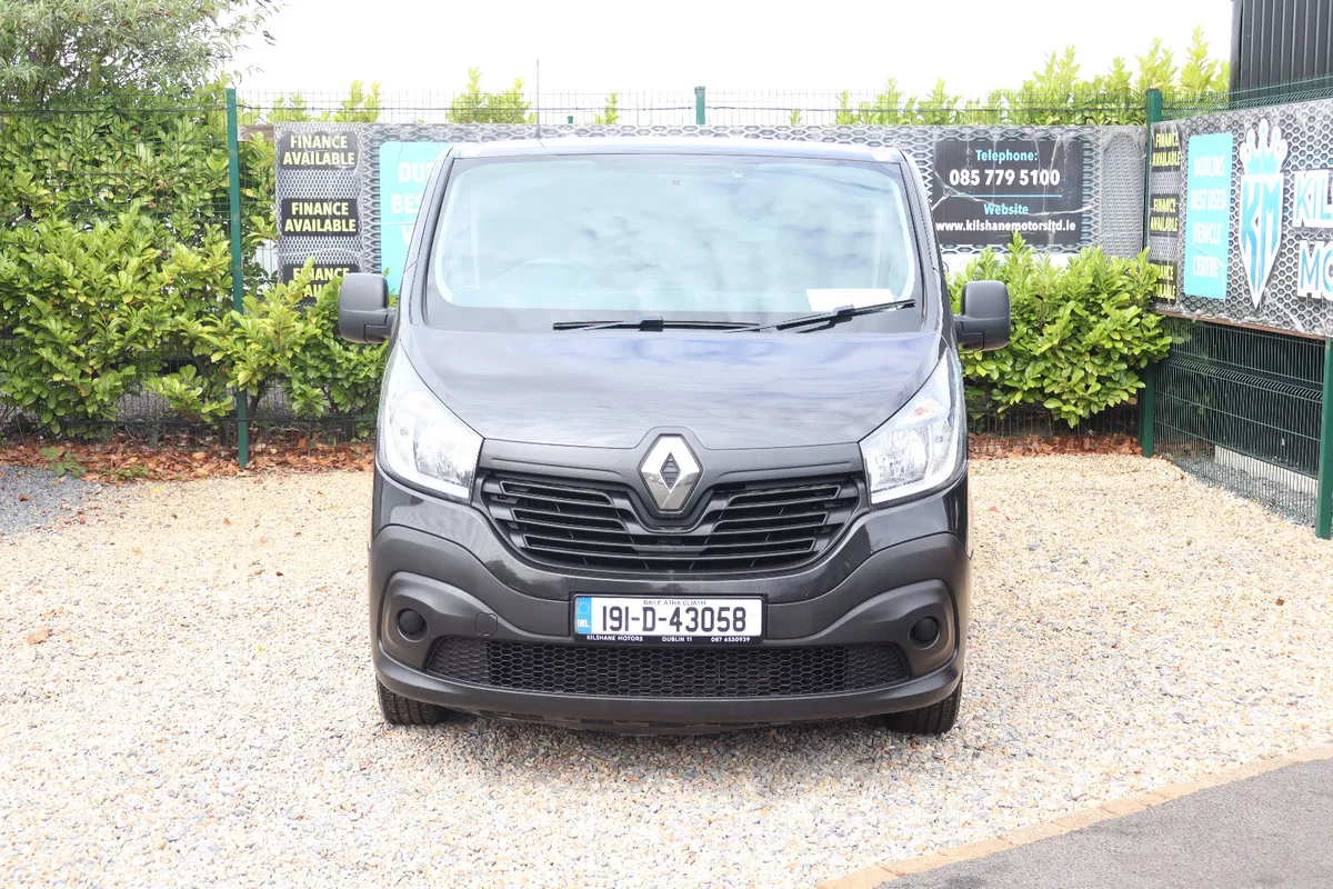 Renault Trafic 2019, LWB - Image 2