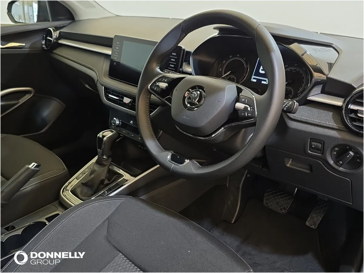 Skoda FABIA Hatchback SE L - Image 4