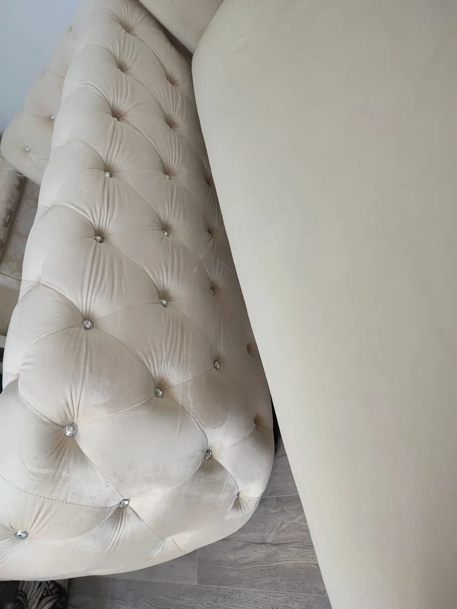 Two beautiful velvet cream sofas with crystals - Image 2