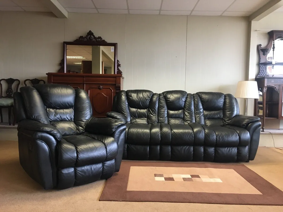 3+1 Leather Suite - Image 1