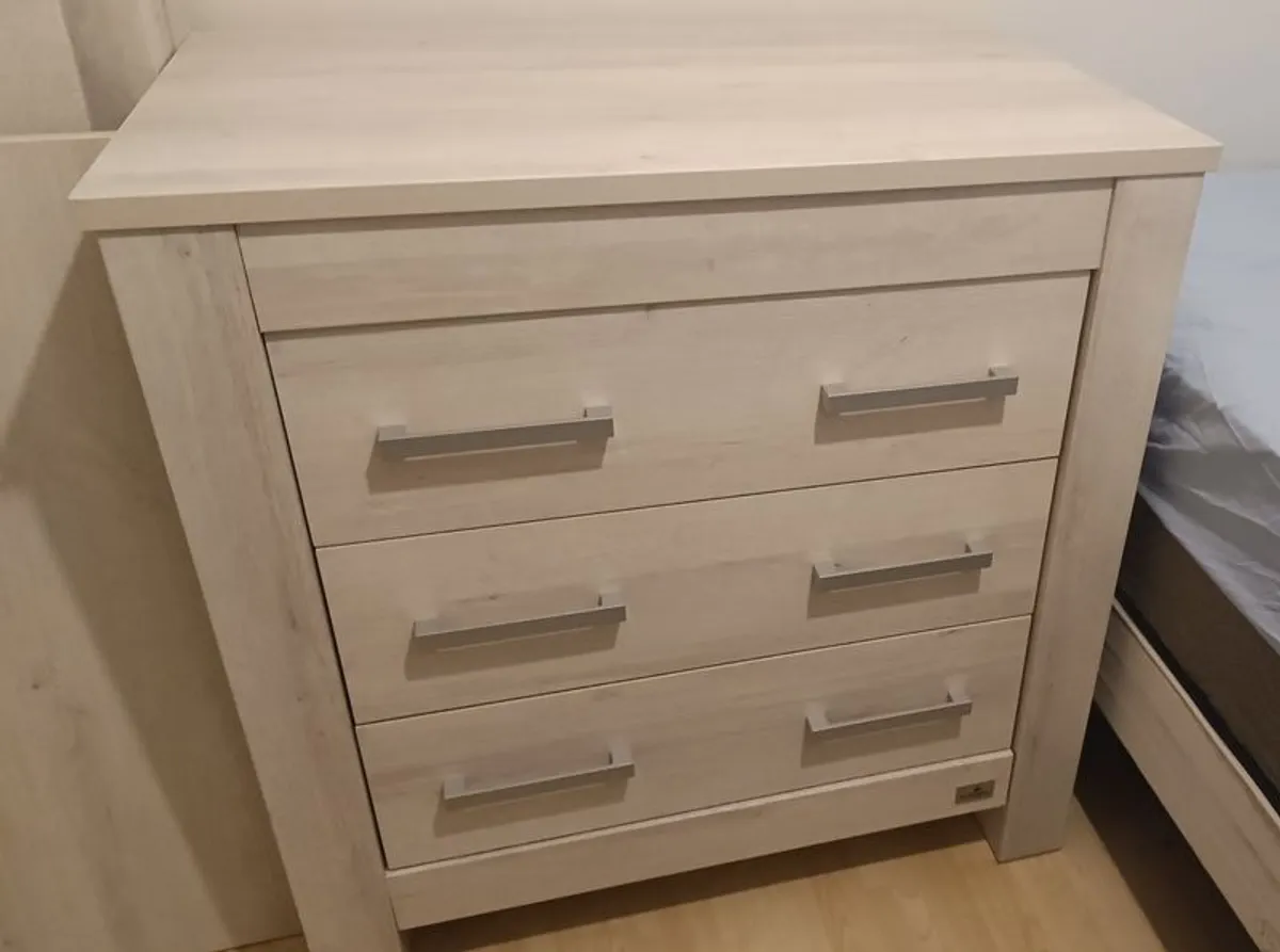 Kids  Furniture - Image 1