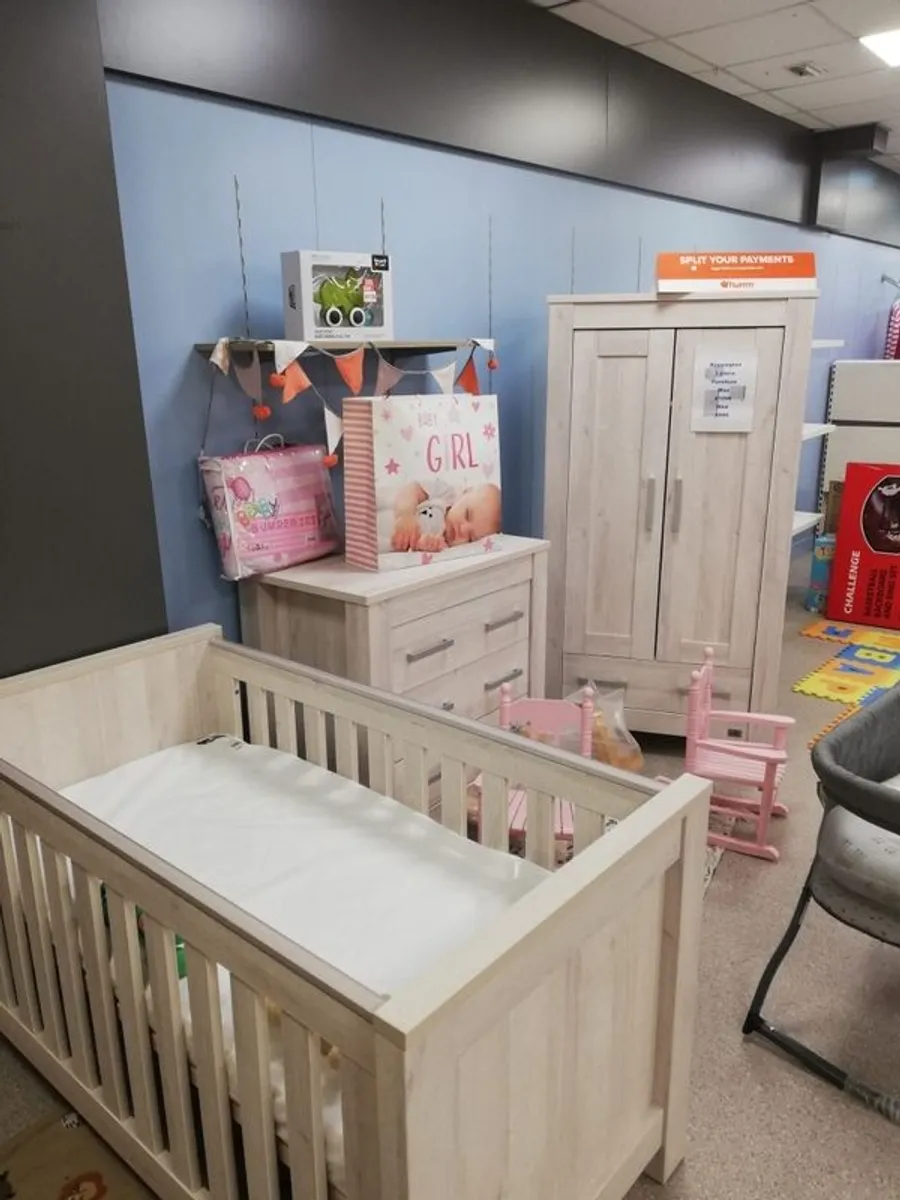 Kids  Furniture - Image 3