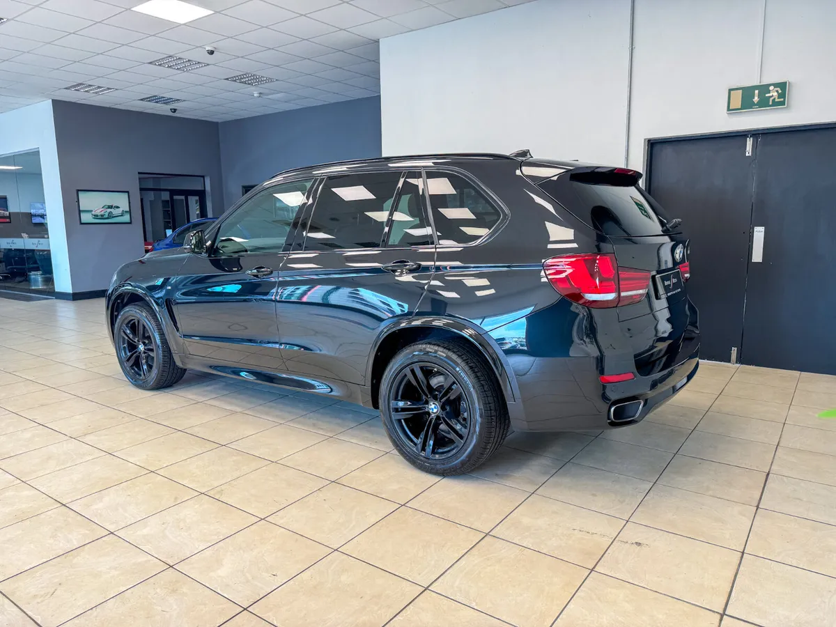 BMW X5 25D 7 Seater - Image 4