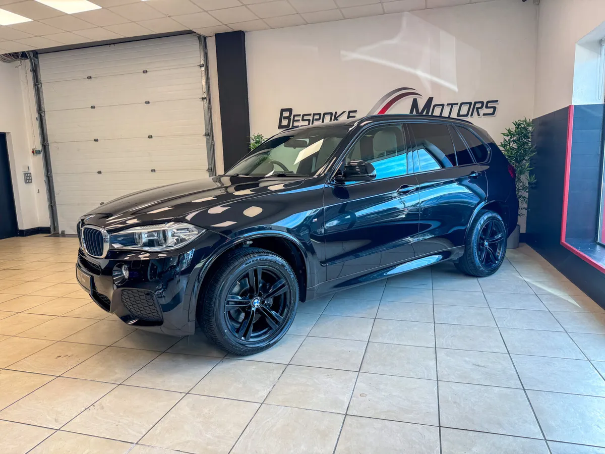 BMW X5 25D 7 Seater - Image 2
