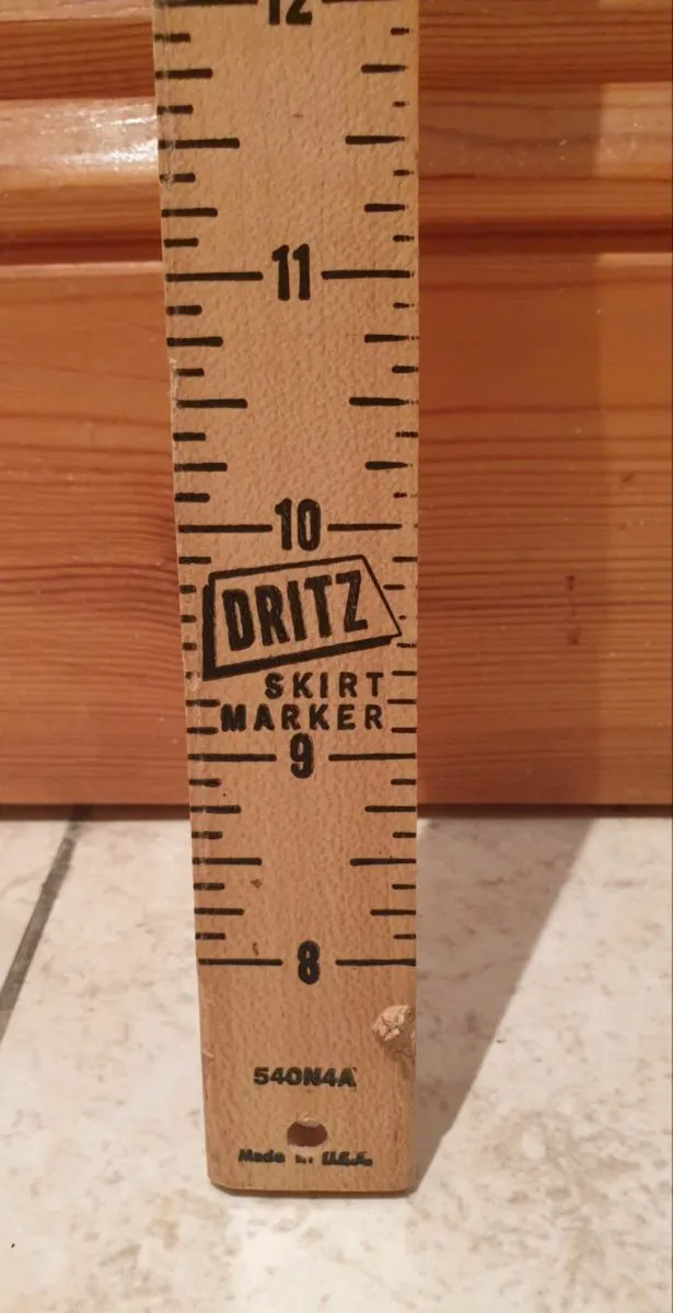 Scovill Dritz Skirt Marker - Image 4