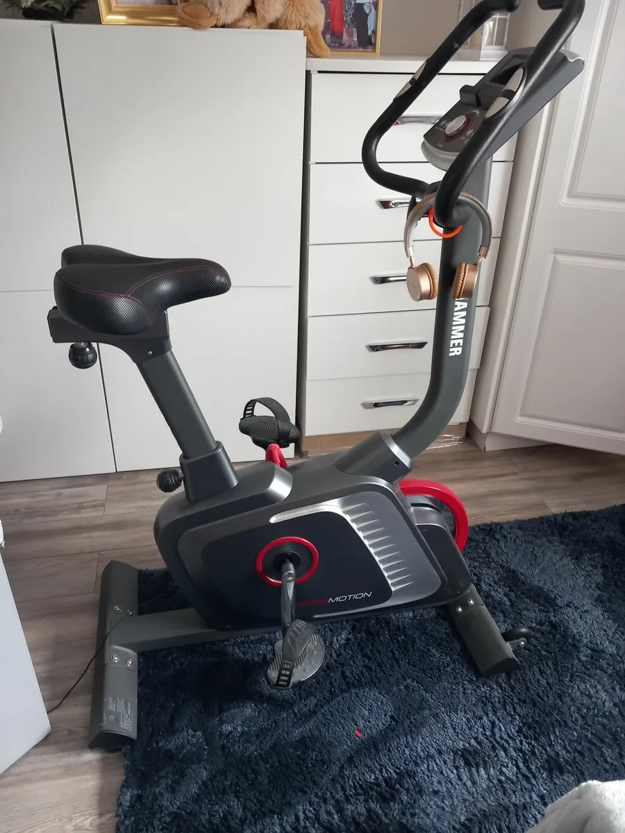 Excersise bike - Image 1