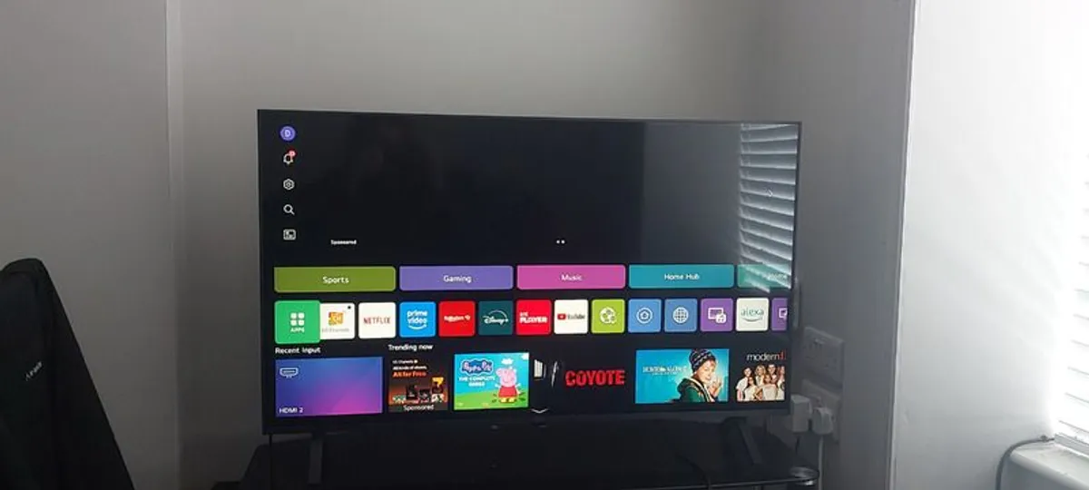 Lg Smart Tv - Image 2