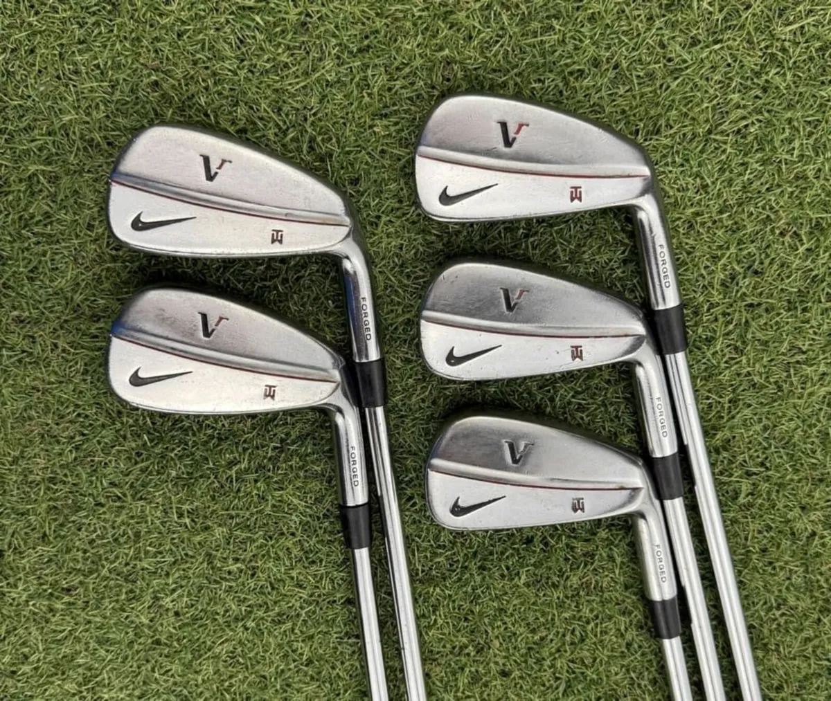NIKE VR TW IRONS / 5-9 / DYNAMIC GOLD S300 STIFF - Image 2