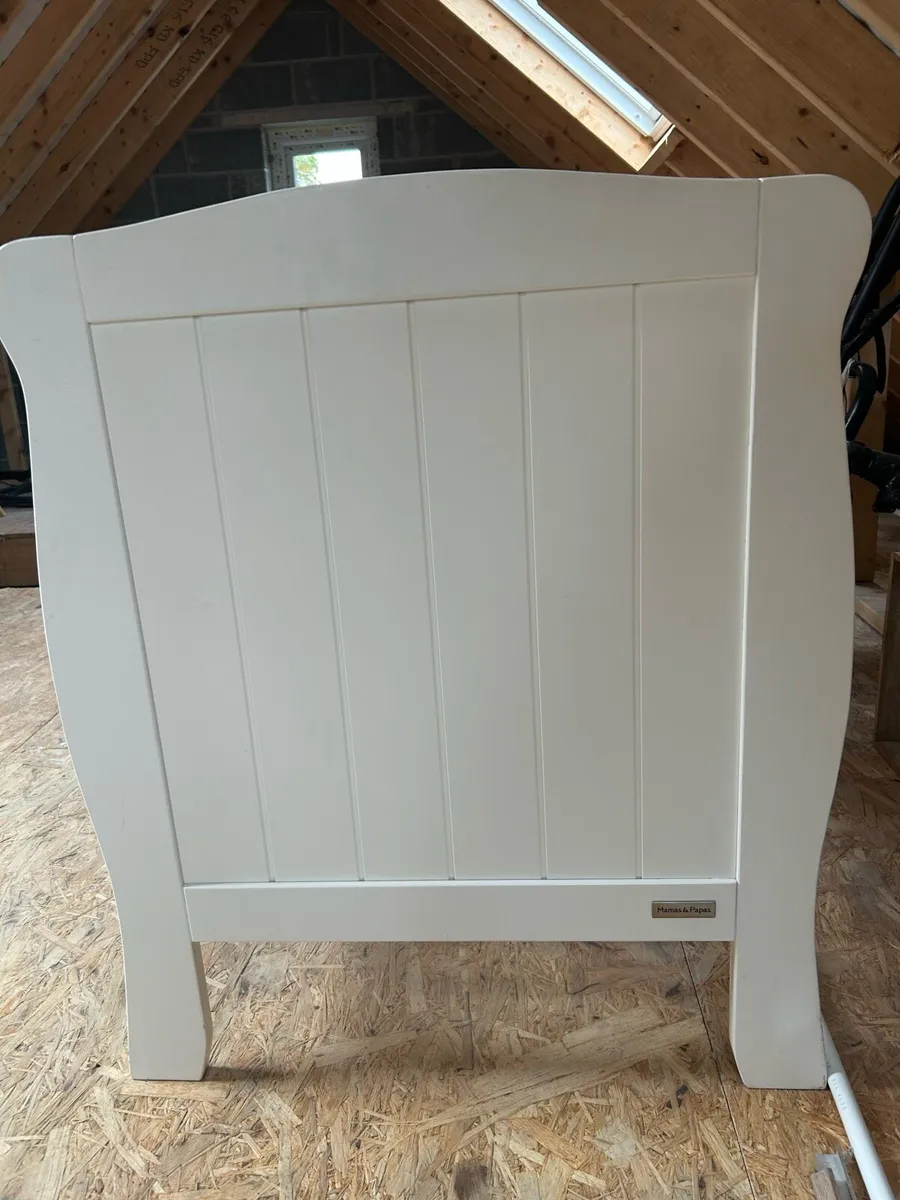 Cot - Image 1