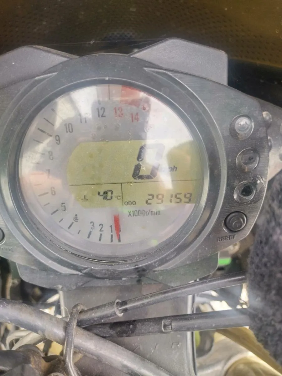 Kawasaki zx10r - Image 4