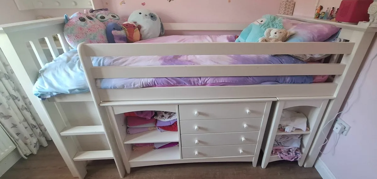 Mid sleeper single bed with storage - Image 3
