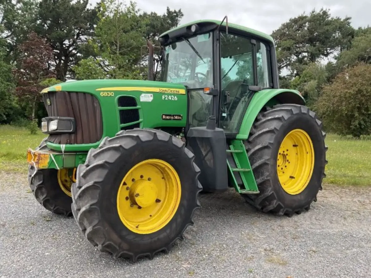 2010 John Deere 6830 4WD Tractor For Auction - Image 1
