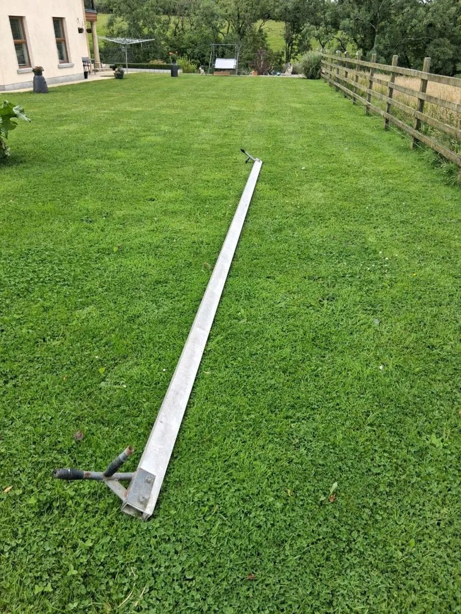 Screed tamp 6 meter - Image 1