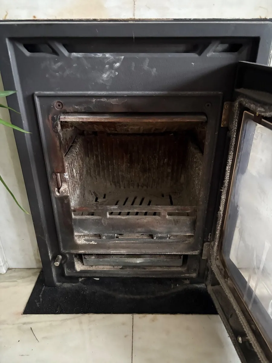 Insert stove - Image 4