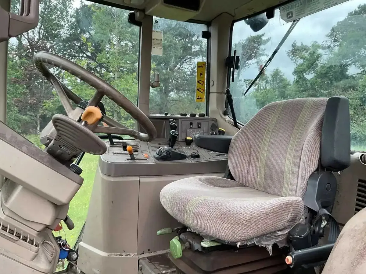 2010 John Deere 6830 4WD Tractor For Auction - Image 3