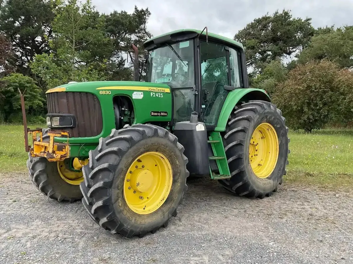 2010 John Deere 6830 4WD Tractor For Auction - Image 1