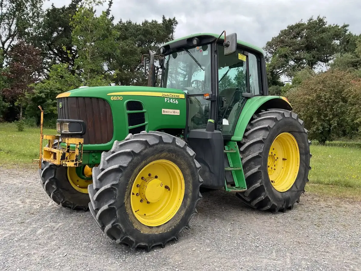 2010 John Deere 6830 4WD Tractor For Auction - Image 1