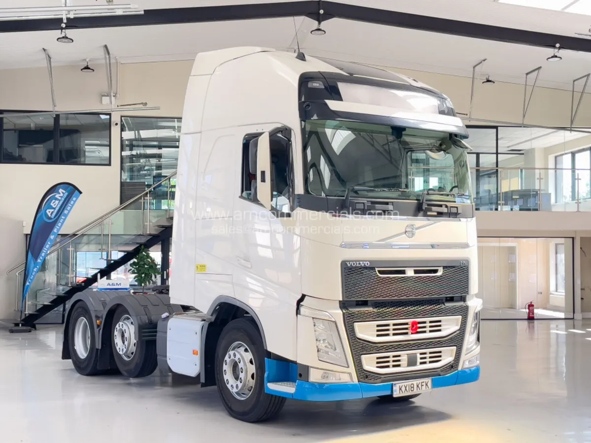2018 (18) VOLVO FH500 GLOBETROTTER XL 6X2 MIDLIFT - Image 1