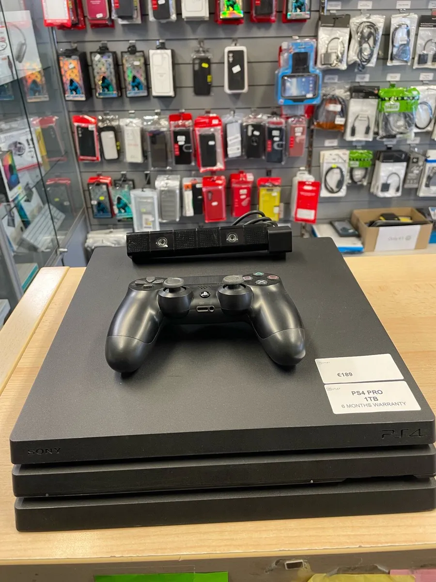 PlayStation 4 pro 1TB