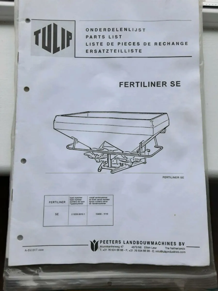 Lely-Tulip 1ton fertiliser spreader