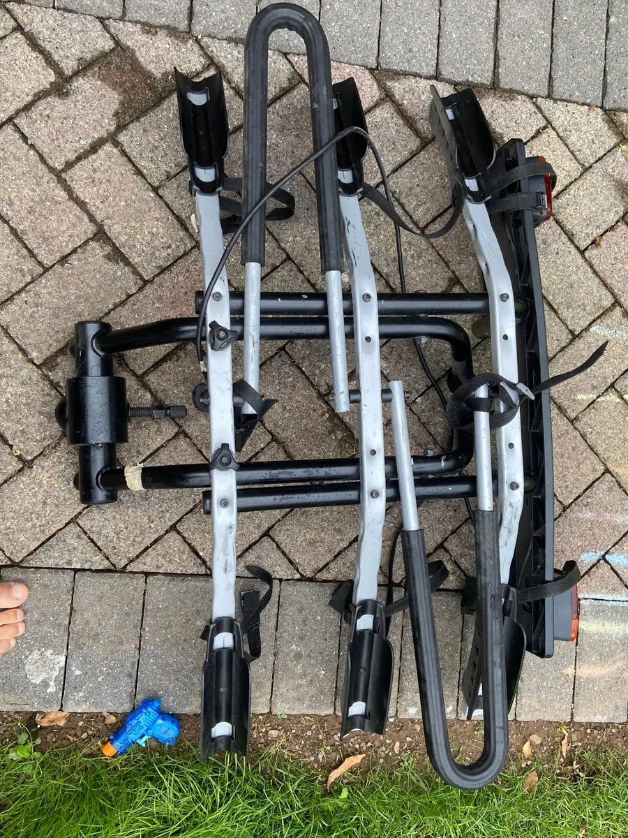 Thule 3 bike rack over hitch - Image 3