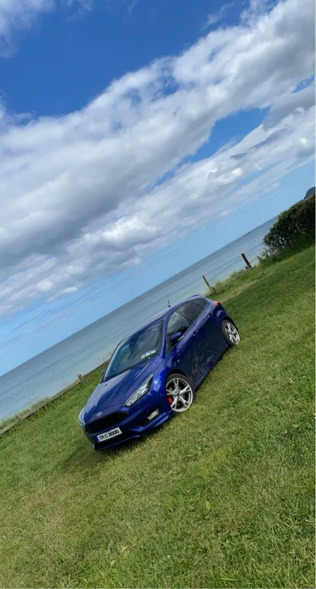 Ford Focus 2 liter st line - Image 1