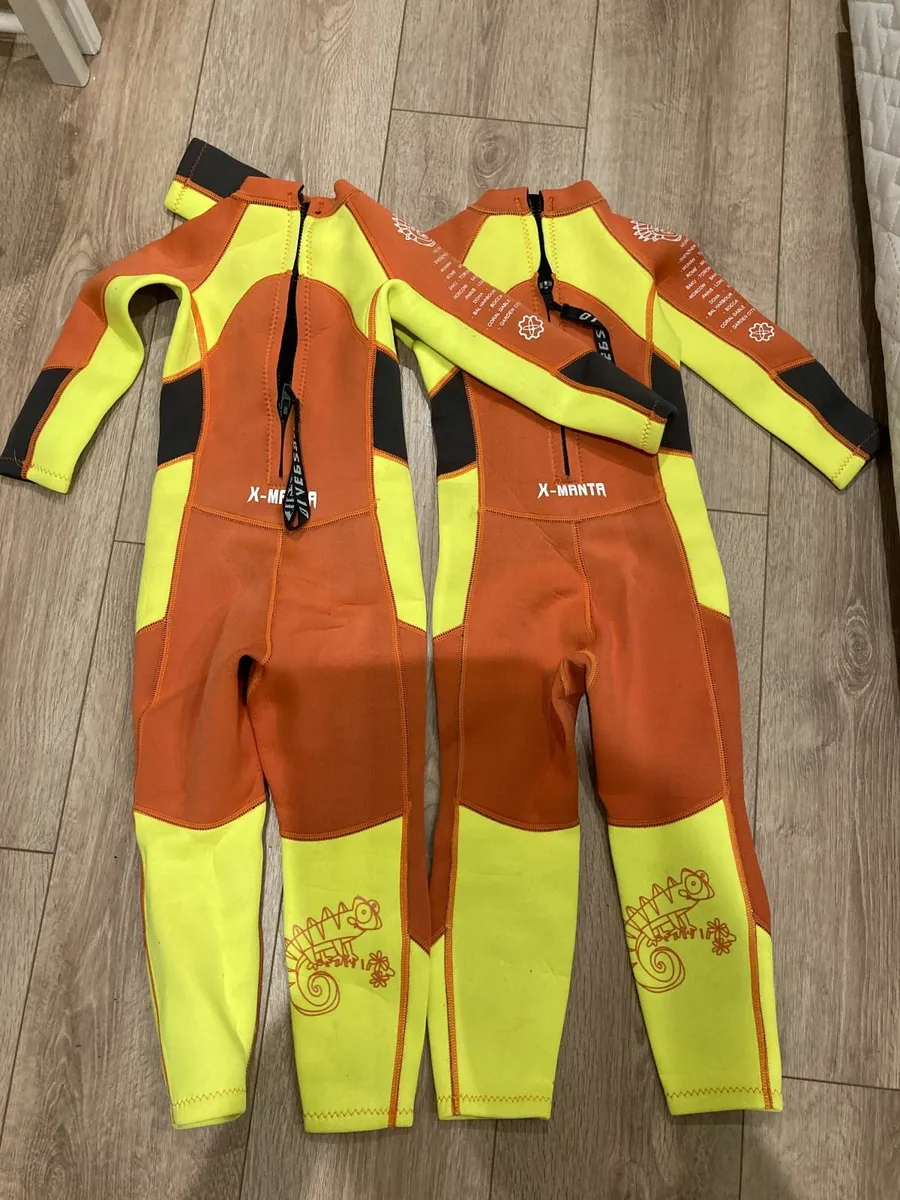 clothes - Image 1