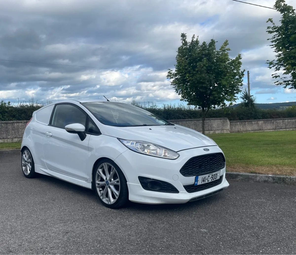 Ford Fiesta - Image 1