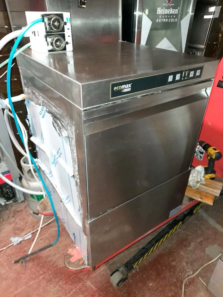Dish/Glass Washer HOBART ECOMAX 502-20 - Image 1
