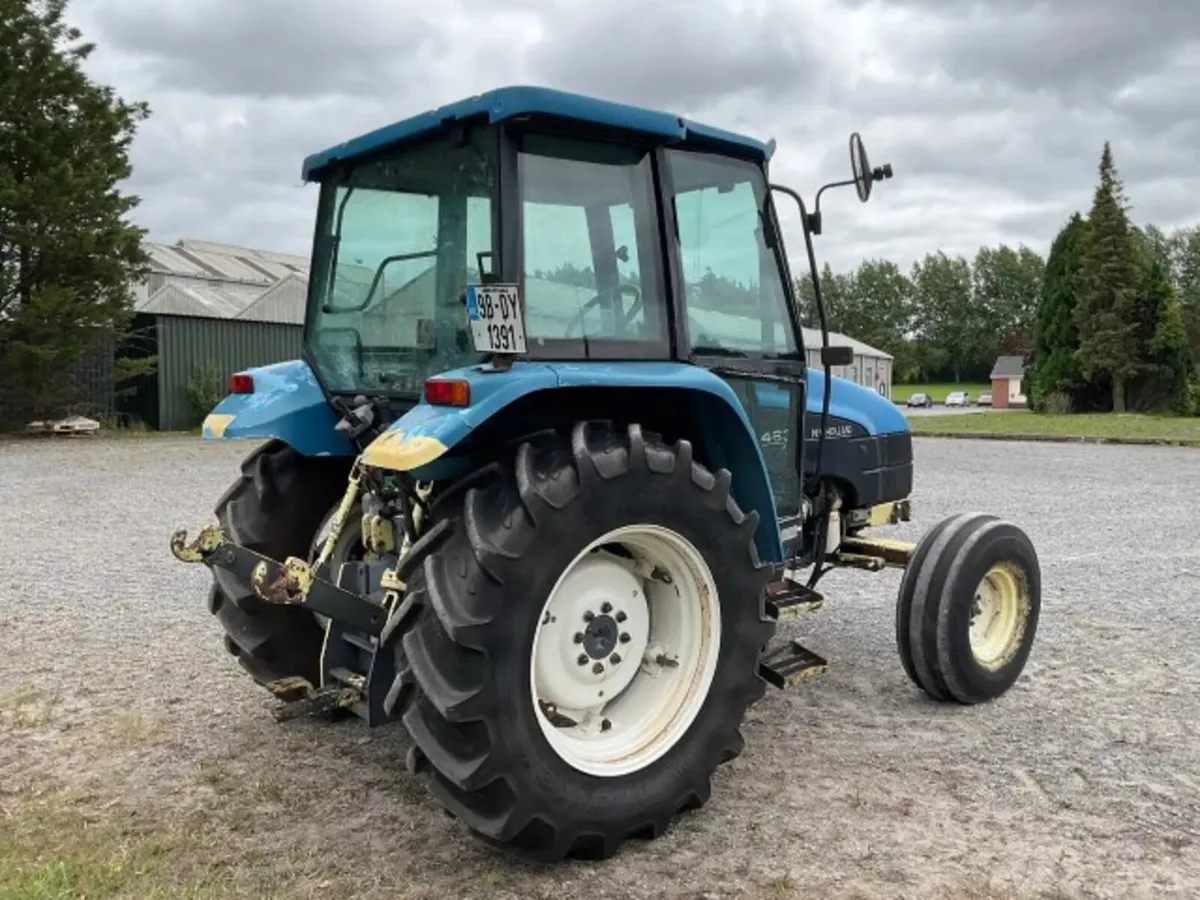 1998 New Holland 4835 2WD Tractor For Auction - Image 4