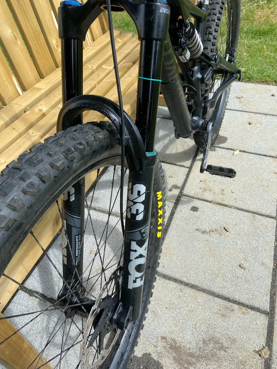 Specialized Stumpjumper Evo - Image 4